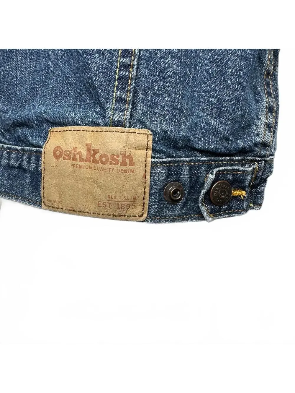 OshKosh Bgosh size 2t